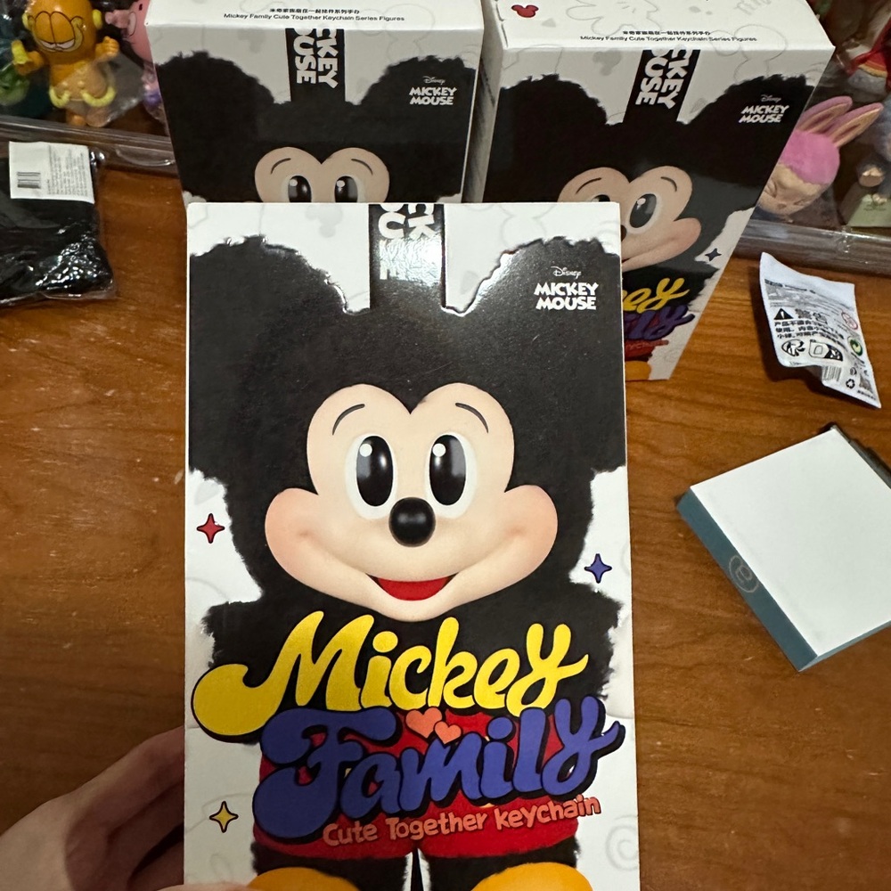 Pop Mart Mickey Family Cute Together Keychain Series Figures Blind Box unopened